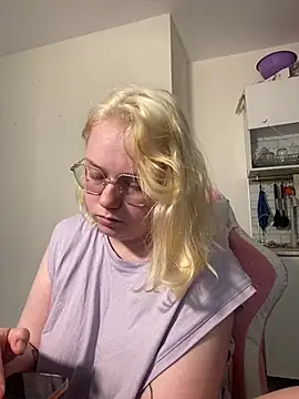 soft focus online show from 06/19/26, 04:50