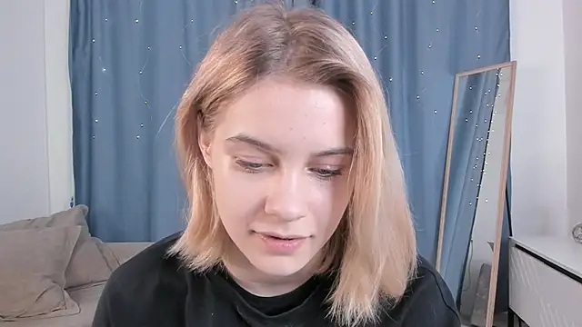 Snapshot of ChelseyLorick chatting on 03/13/26, 05:41 ChelseyLorick online show from 03/13/26, 05:41