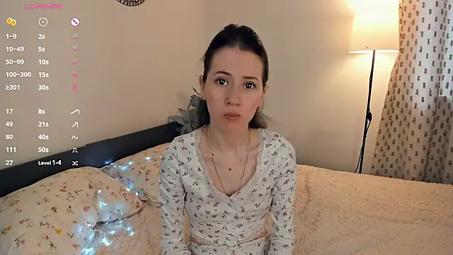 OdiIiaChavarria online show from 06/13/26, 01:09