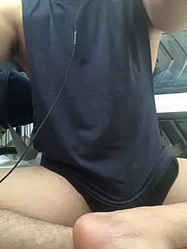 Gockhuatsg online show from 04/22/26, 07:44