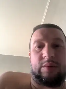 Snapshot of ser222ser chatting on 03/08/26, 10:19 ser222ser online show from 03/08/26, 10:19