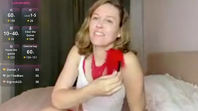 Lizacams online show from 05/30/26, 04:37