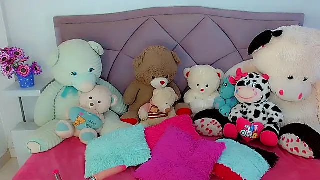 catriona queen16 online show from 03/09/26, 12:25