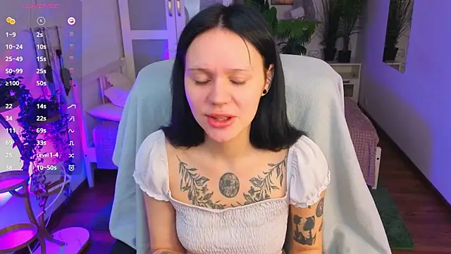 kittenlolla online show from 04/30/26, 05:47