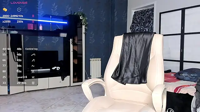Lucky Milf online show from 05/06/26, 10:53