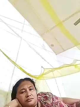 Snapshot of Rashi_bhabi chatting on 06/21/26, 10:45 Rashi bhabi online show from 06/21/26, 10:45