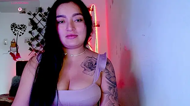 Hanna  Cute22 online show from 03/03/26, 10:04