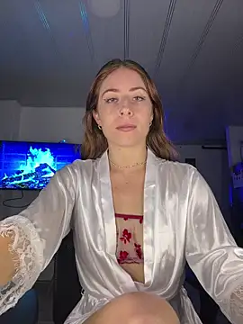 Snapshot of clau_v22 chatting on 03/13/26, 03:02 clau v22 online show from 03/13/26, 03:02