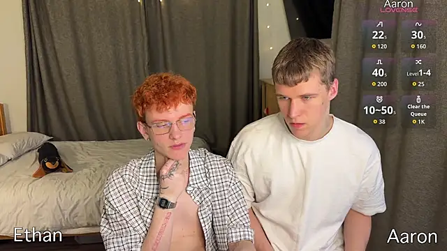 Snapshot of Aaron_Nathans chatting on 03/31/26, 06:19 Aaron Nathans online show from 03/31/26, 06:19