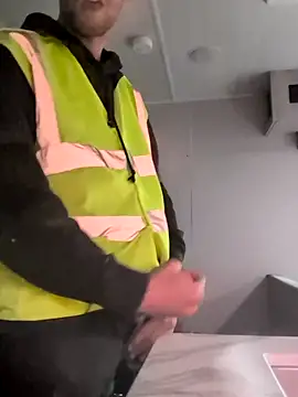 Snapshot of cowboyheaven123 chatting on 03/12/26, 12:39 cowboyheaven123 online show from 03/12/26, 12:39