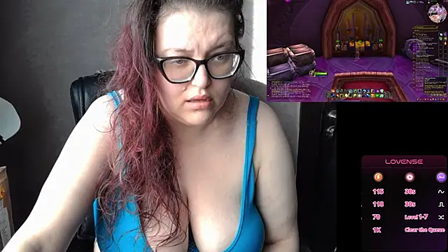 Snapshot of linafolie chatting on 05/24/26, 02:33 linafolie online show from 05/24/26, 02:33