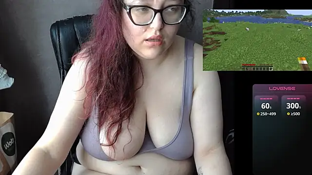 Snapshot of linafolie chatting on 06/17/26, 11:23 linafolie online show from 06/17/26, 11:23