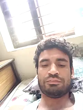 Snapshot of gauravsexy chatting on 07/02/26, 04:40 gauravsexy online show from 07/02/26, 04:40