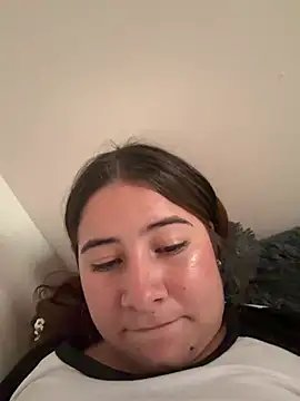Zoe Luxxe  online show from 06/28/26, 10:38