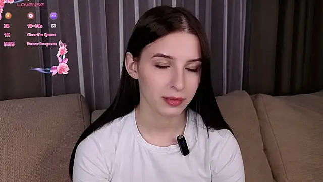 Snapshot of KerstinMaynor chatting on 05/11/26, 02:45 KerstinMaynor online show from 05/11/26, 02:45