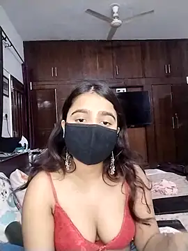 Snapshot of Ishaa_22 chatting on 03/24/26, 06:24 Ishaa 22 online show from 03/24/26, 06:24