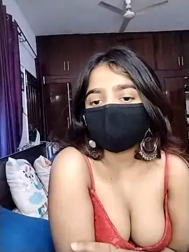 Snapshot of Ishaa_22 chatting on 03/25/26, 07:14 Ishaa 22 online show from 03/25/26, 07:14