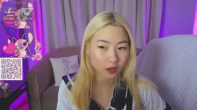 YunnaLuv online show from 03/16/26, 12:49