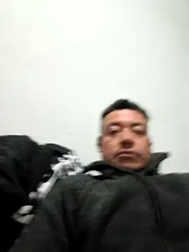 Snapshot of aztherockman chatting on 03/04/26, 06:03 aztherockman online show from 03/04/26, 06:03