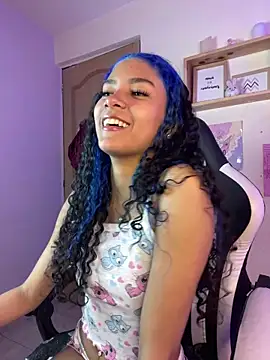 Franchezcaa  online show from 05/09/26, 05:51