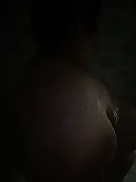 Snapshot of marianacooper12 chatting on 03/06/26, 03:52 marianacooper12 online show from 03/06/26, 03:52