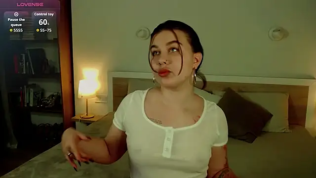 HermioneMoon online show from 05/06/26, 01:05