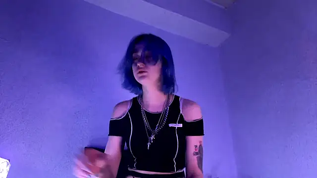 Snapshot of PeachyLuna chatting on 03/08/26, 05:39 PeachyLuna online show from 03/08/26, 05:39