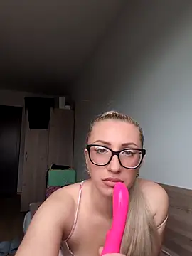 Snapshot of malinalli_a chatting on 03/30/26, 12:17 malinalli a online show from 03/30/26, 12:17