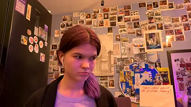 Snapshot of gorepyputa chatting on 03/11/26, 08:04 gorepyputa online show from 03/11/26, 08:04