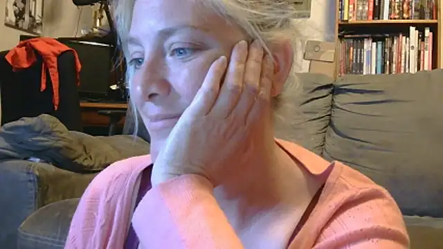 MistyMountains96 online show from 06/02/26, 03:41