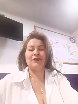 Snapshot of PamelaMilf_ chatting on 03/14/26, 10:53 PamelaMilf online show from 03/14/26, 10:53