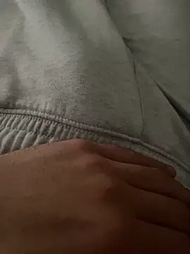 Snapshot of madme998 chatting on 03/23/26, 03:05 madme998 online show from 03/23/26, 03:05