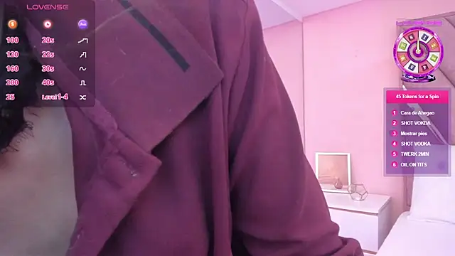 chloe larson online show from 05/12/26, 11:29