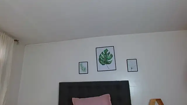 samanthachop online show from 06/10/26, 02:16