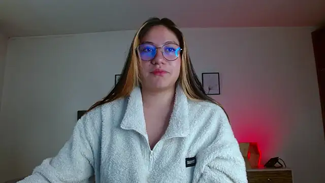 samanthachop online show from 06/19/26, 01:26