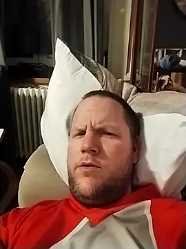 Snapshot of hio666 chatting on 03/02/26, 08:15 hio666 online show from 03/02/26, 08:15