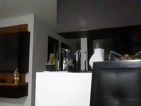 Snapshot of Sneyd10 chatting on 03/07/26, 04:20 Sneyd10 online show from 03/07/26, 04:20