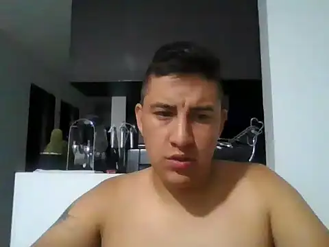 Snapshot of Sneyd10 chatting on 03/22/26, 03:54 Sneyd10 online show from 03/22/26, 03:54