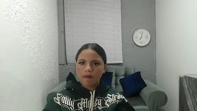 kimmyfuckass online show from 04/25/26, 01:41
