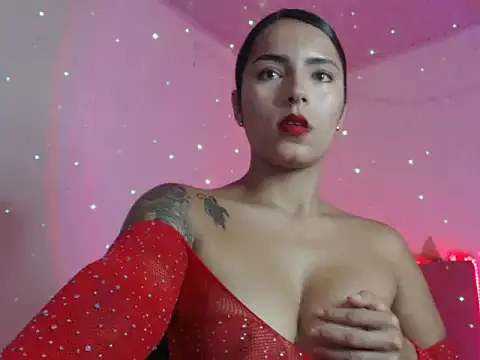 Naomi Scott1 online show from 03/16/26, 12:20