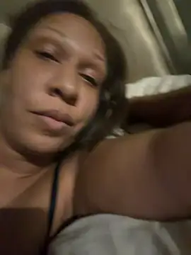 Snapshot of TrustMySoles chatting on 03/29/26, 12:54 TrustMySoles online show from 03/29/26, 12:54