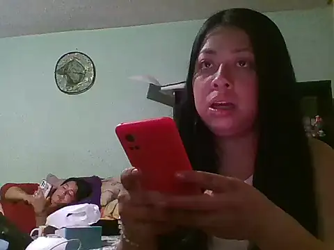 Snapshot of sweettemptation15 chatting on 03/05/26, 12:06 sweettemptation15 online show from 03/05/26, 12:06