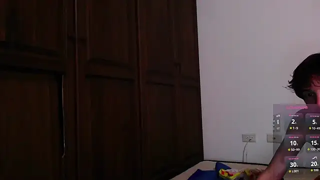 Snapshot of hot_moons chatting on 03/09/26, 06:06 hot moons online show from 03/09/26, 06:06