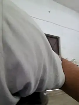 Snapshot of jerkrohan chatting on 03/15/26, 03:34 jerkrohan online show from 03/15/26, 03:34