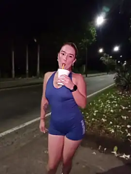 isabella ferrer99 online show from 04/30/26, 05:03