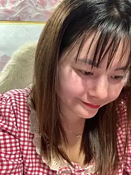 Snapshot of Little_Muse78 chatting on 03/13/26, 02:56 Little Muse78 online show from 03/13/26, 02:56