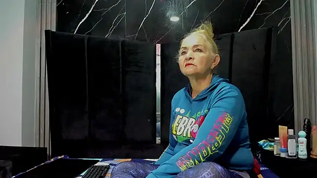 queenstarhy online show from 03/14/26, 02:28