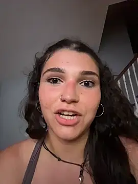 Snapshot of blushbunnyyyy chatting on 03/06/26, 01:35 blushbunnyyyy online show from 03/06/26, 01:35