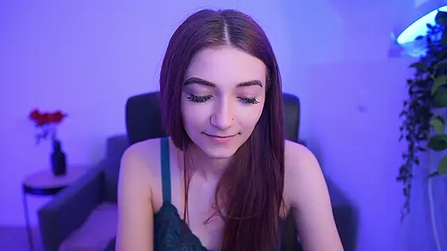 Snapshot of RocknRose18 chatting on 03/12/26, 02:01 RocknRose18 online show from 03/12/26, 02:01