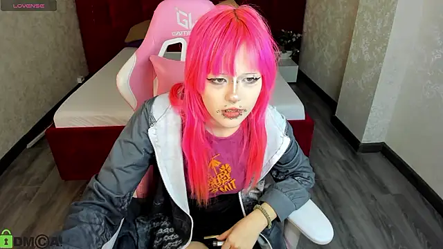 Snapshot of Necucuby chatting on 03/04/26, 07:47 Necucuby online show from 03/04/26, 07:47